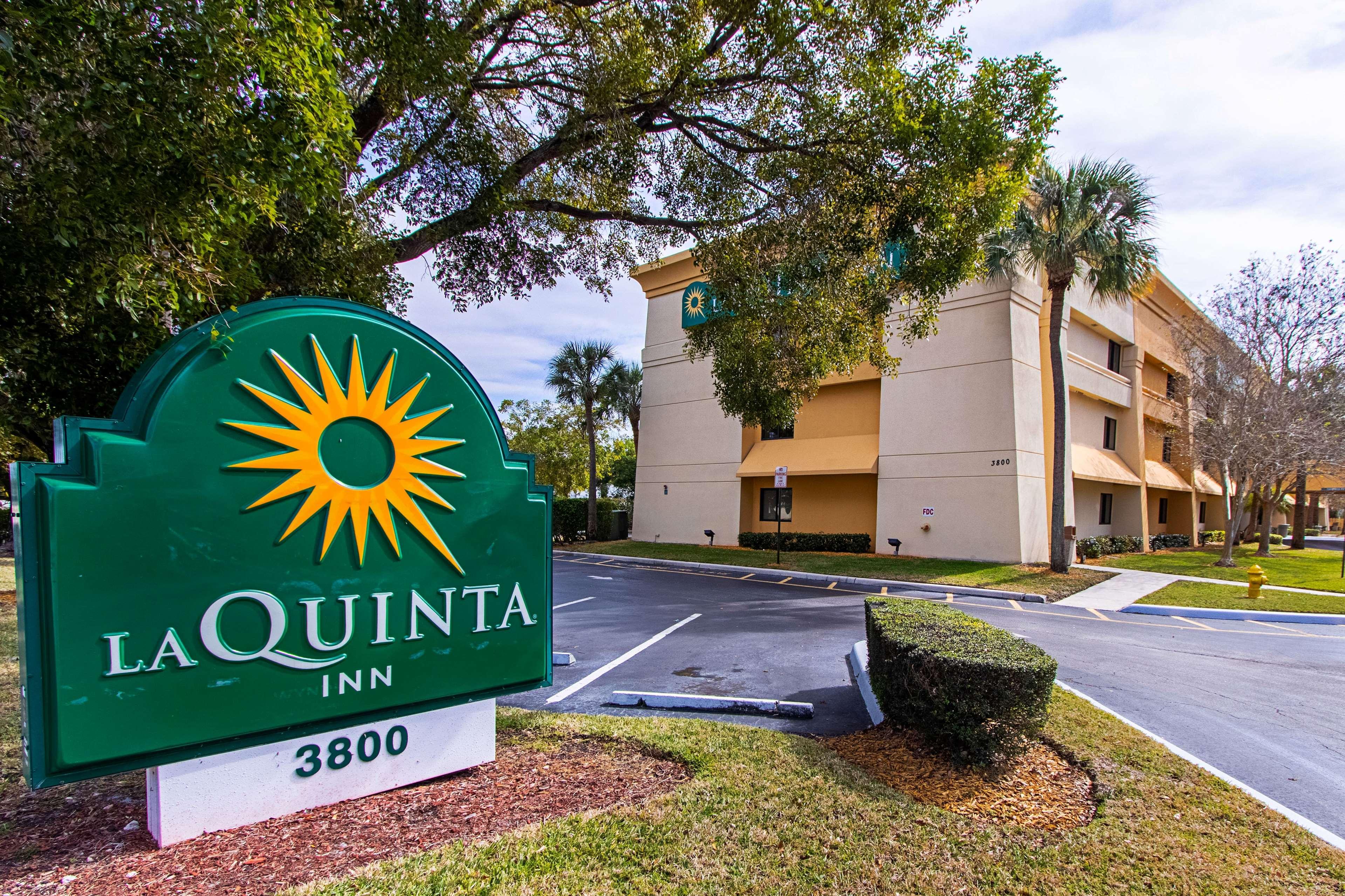 La Quinta Inn By Wyndham Ft. Lauderdale Tamarac East Lauderdale Lakes Eksteriør bilde